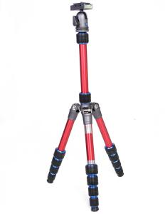 Nest Nestk Traveller Kamerastativ 139cm rød