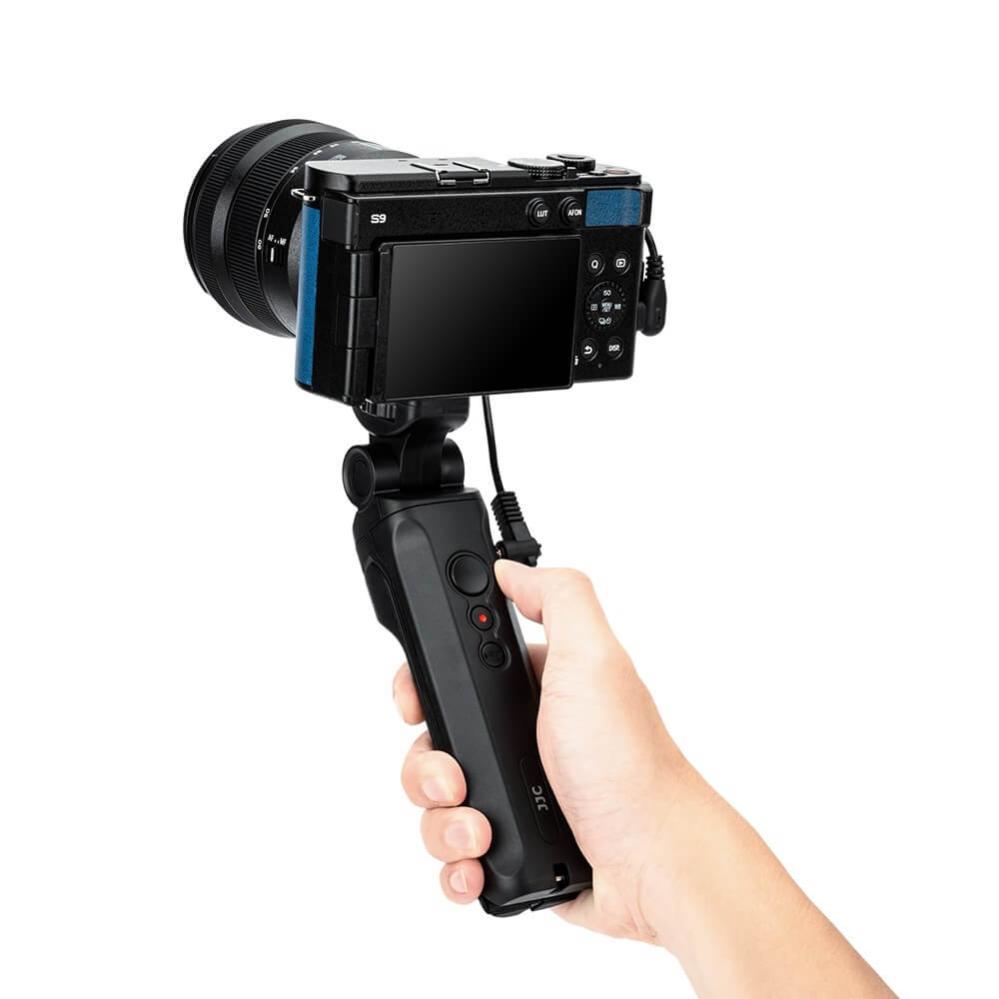 JJC JJC Kombinerat handgrep & fjernkontroll for Lumix S9 / G100D