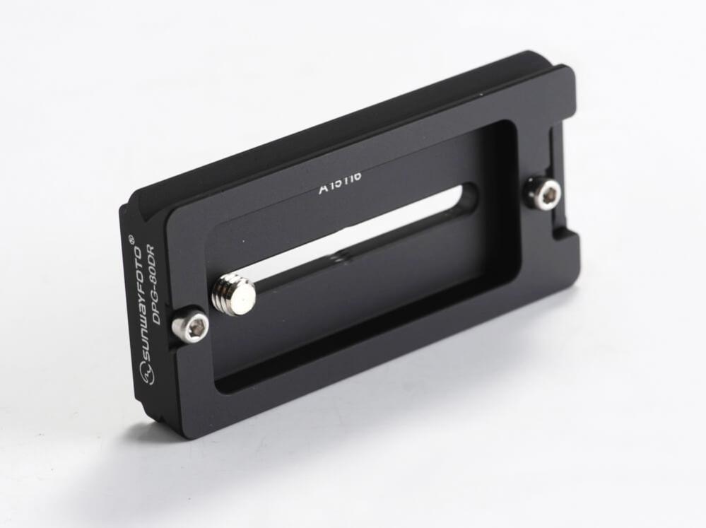 Sunwayfoto Sunwayfoto dpg-80dr raskkoblingsplate 80mm Arca Swiss med kantstöd