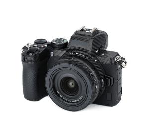 Kiwifotos Kiwifotos Skin for Nikon Z50 + 16-50mm objektiv - Sort karbonfiberfilm