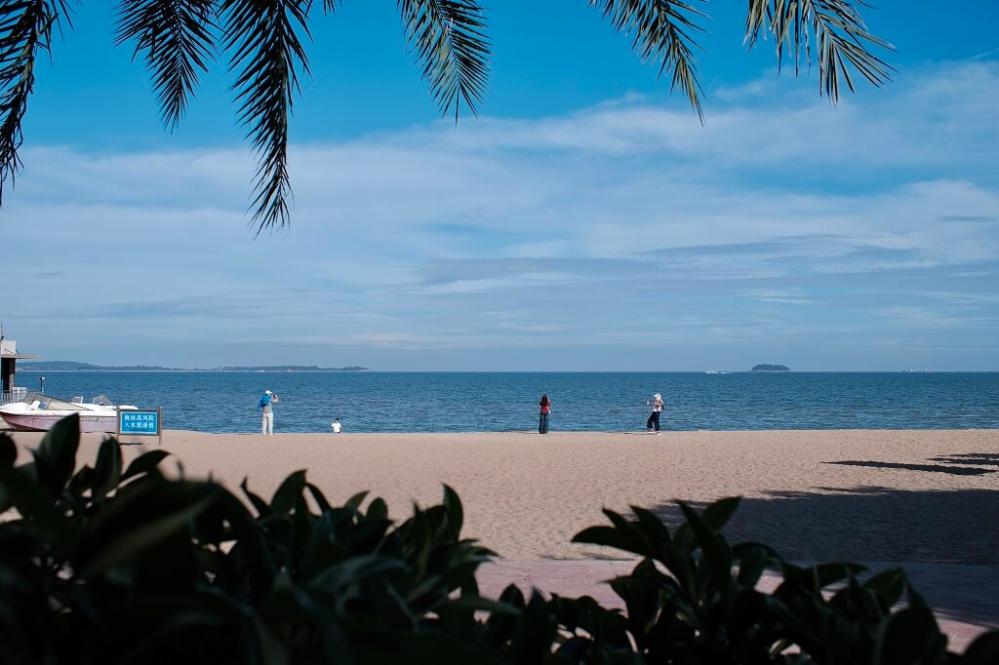  7Artisans 24mm f/1,4 för Canon RF (APS-C) från Kamda – snabb leverans och trygg e-handel