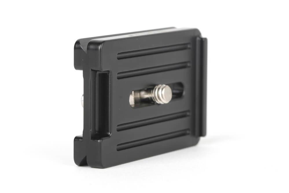 Sunwayfoto Sunwayfoto dpg-62r raskkoblingsplate 62mm Arca Swiss med kantstöd