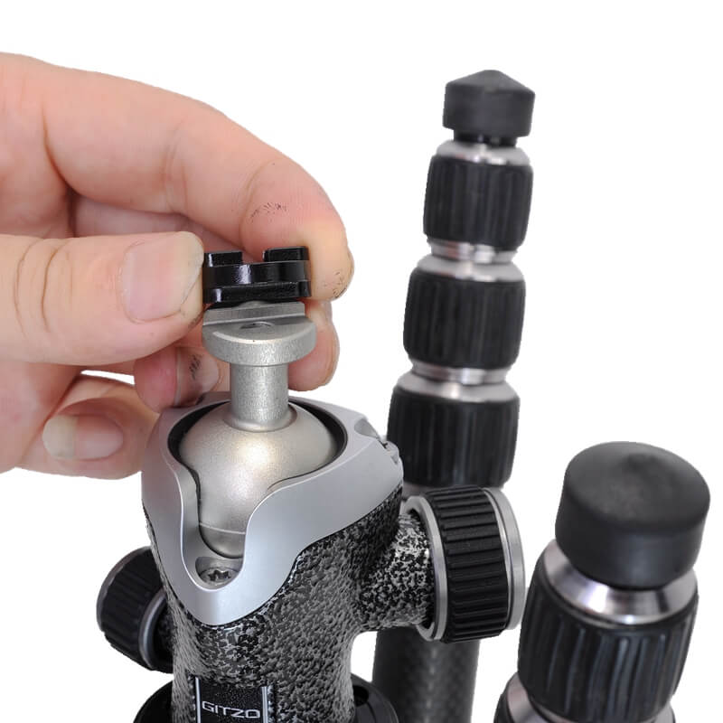 Unbranded Adapter som tilpasser Arca Swiss fäste till manfrotto kulleder
