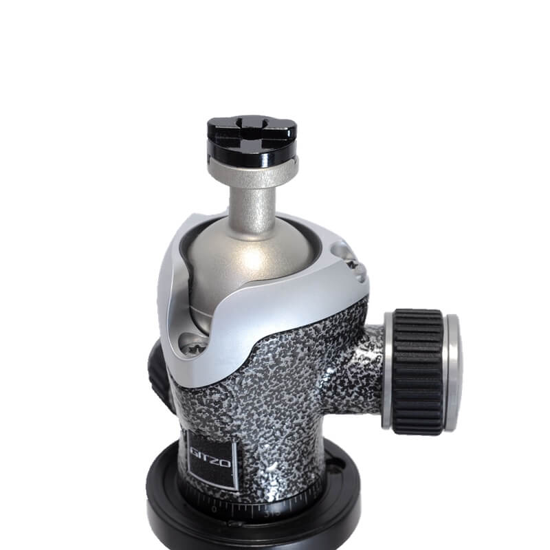 Unbranded Adapter som tilpasser Arca Swiss fäste till manfrotto kulleder
