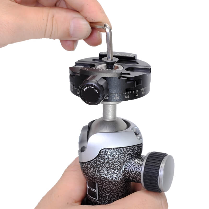 Unbranded Adapter som tilpasser Arca Swiss fäste till manfrotto kulleder