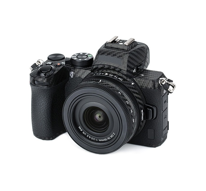 Kiwifotos Kiwifotos Skin for Nikon Z50 + 16-50mm objektiv - Sort karbonfiberfilm