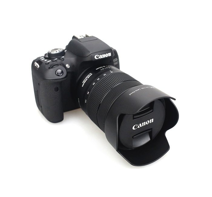 JJC JJC Solblender for Canon EF-S 18-135mm f/3.5-5.6 IS USM tilsvarer EW-73D